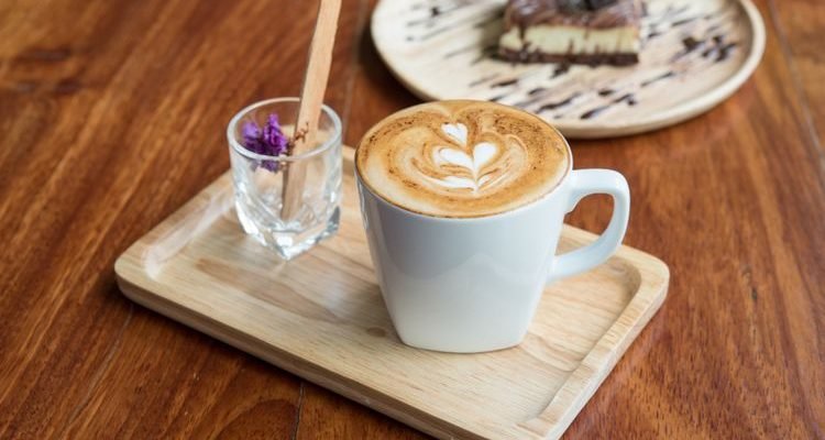 5 Cara Membuat Cappuccino Nikmat ala Kafe Rahasianya